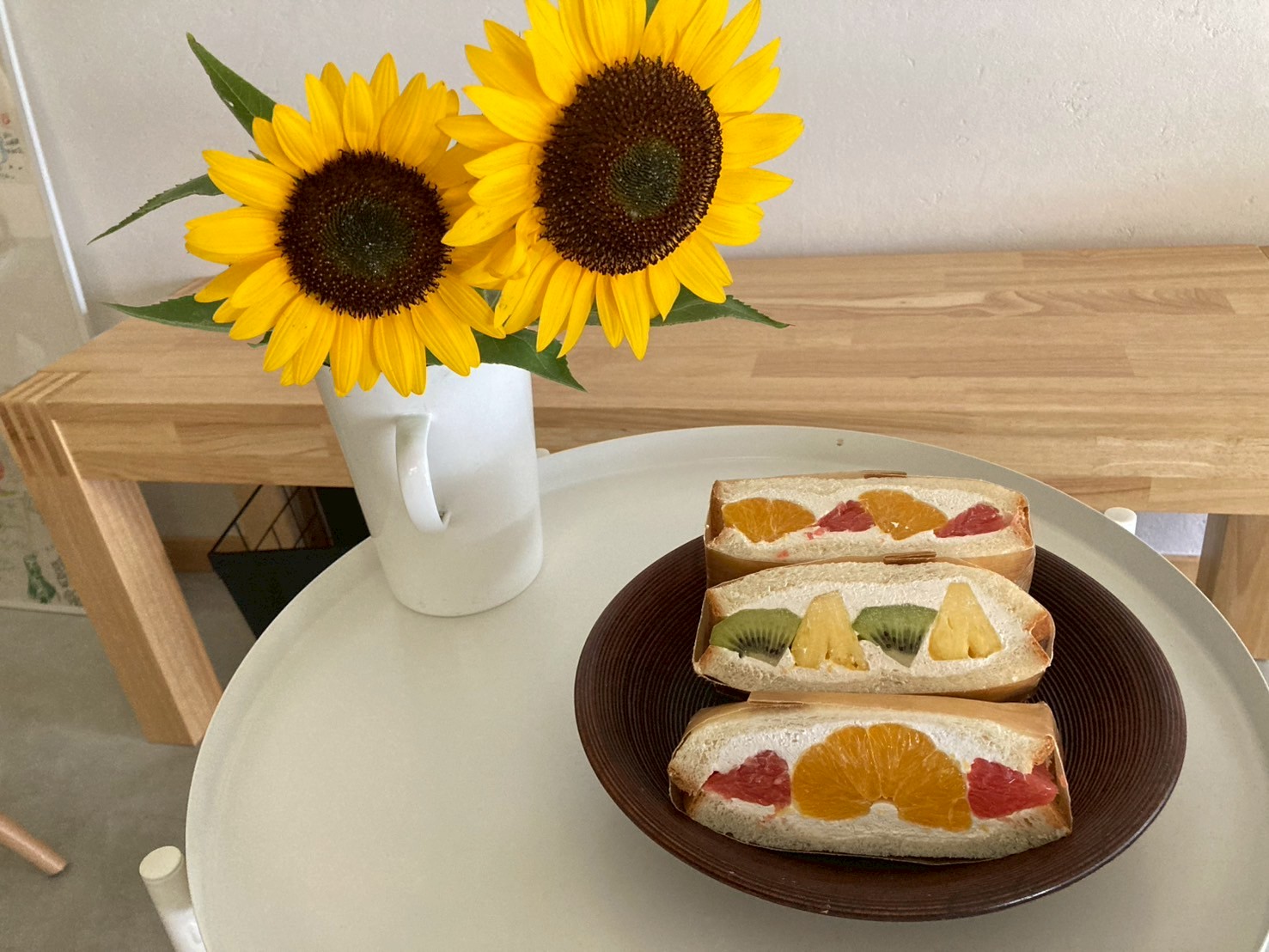 季節のフルーツサンド